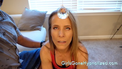 Klaire's In-Person Hypnosis Session Crystal
                      Segment